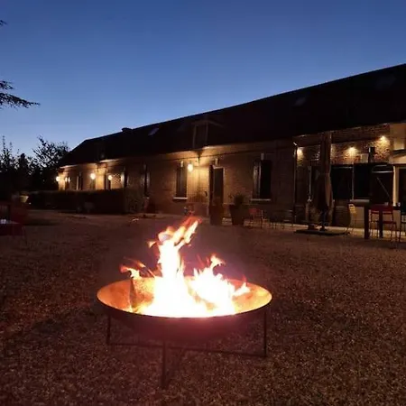 Longere Renovee Avec Piscine *