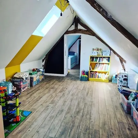 Longere Renovee Avec Piscine Ormes (Eure)
